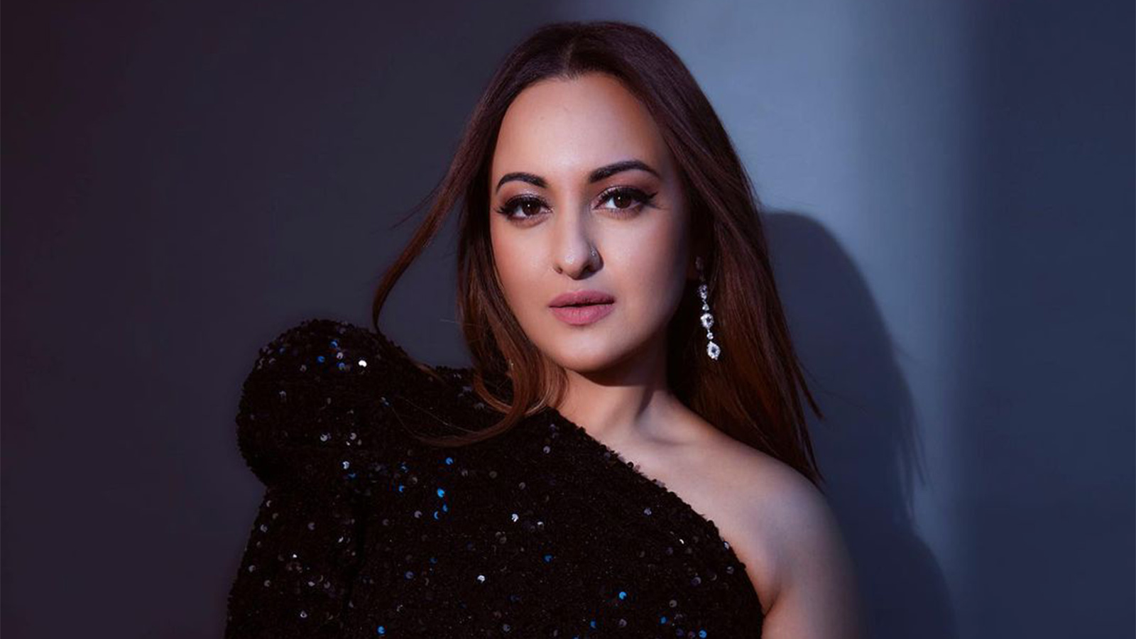 Sonakshi Sinha's Edgy Fashion Looks | Zee Zest